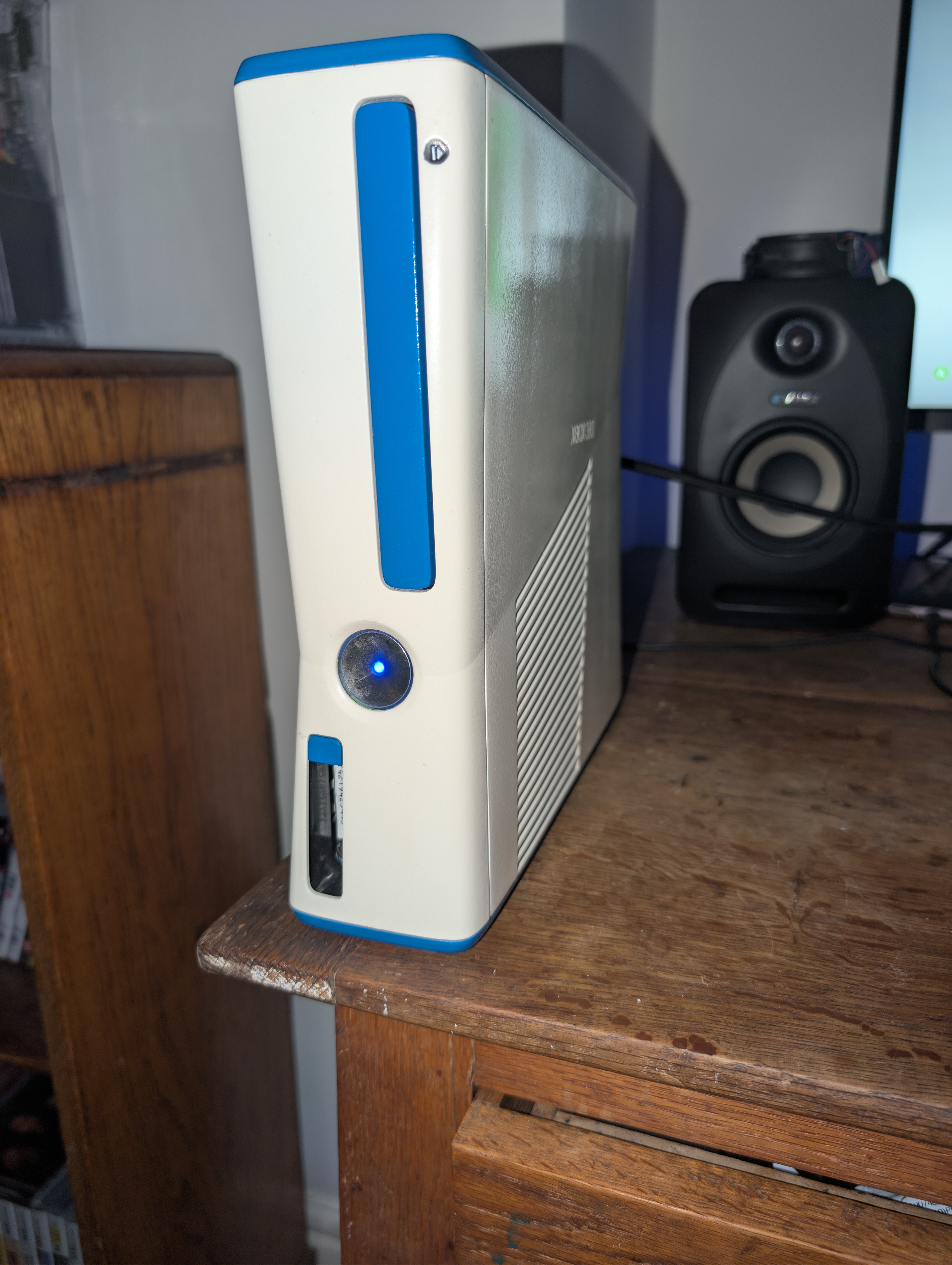 Xbox 360 Slim (Corona 4GB)