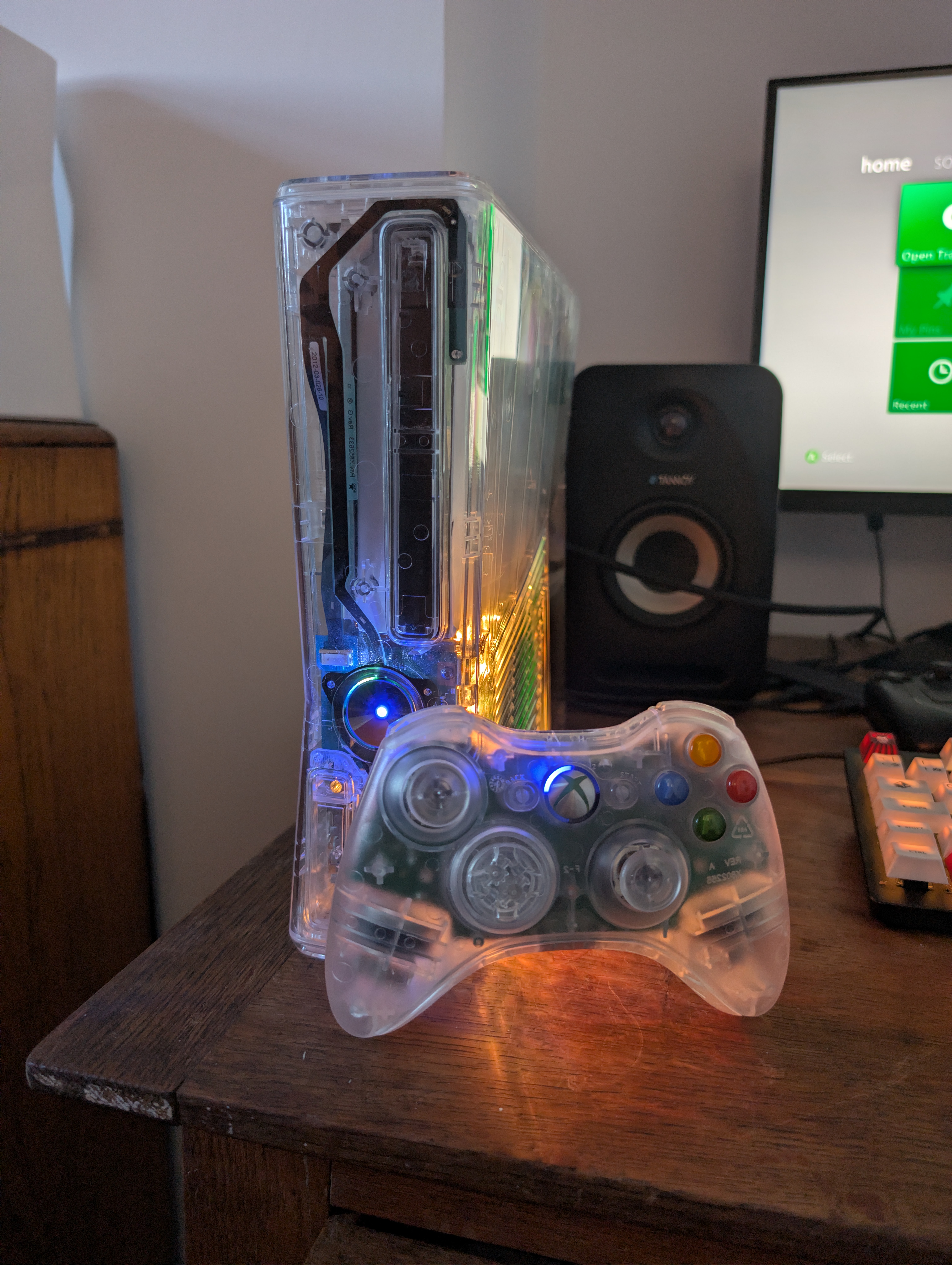 Xbox 360 Slim (Trinity 16MB)